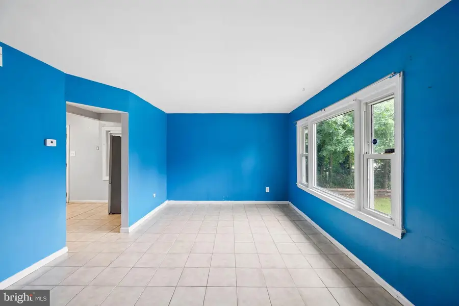 4815 Trenton Rd, Hyattsville, MD 20784 - #3