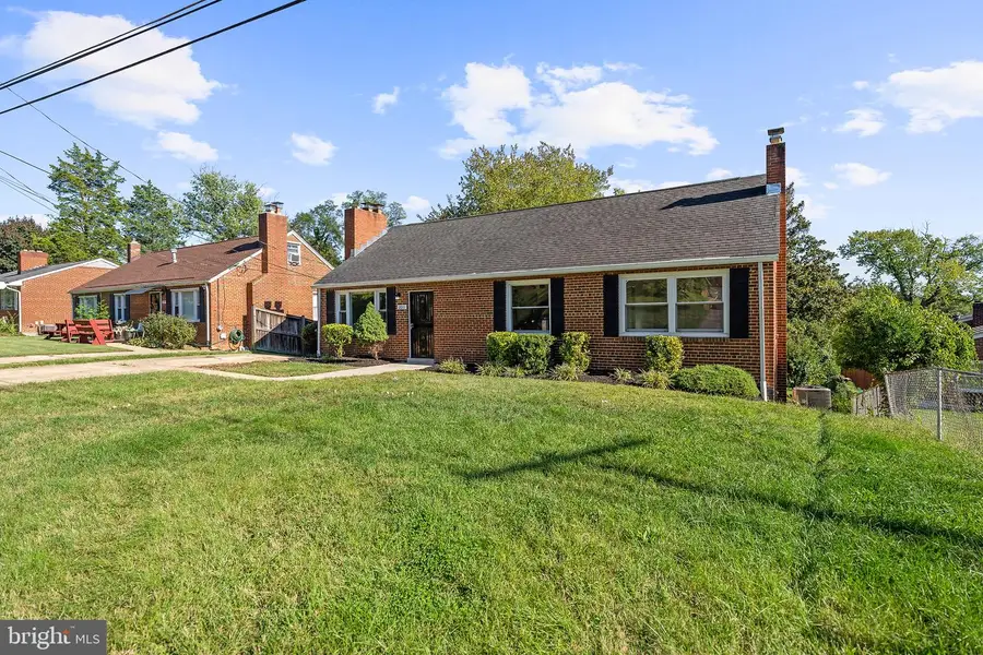 2011 Belfast Dr, Fort Washington, MD 20744 - #2