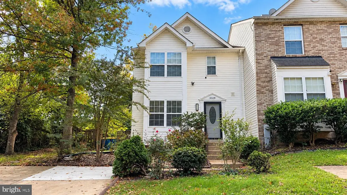 3329 E Glenreed Ct, Lanham, MD 20706 - #1
