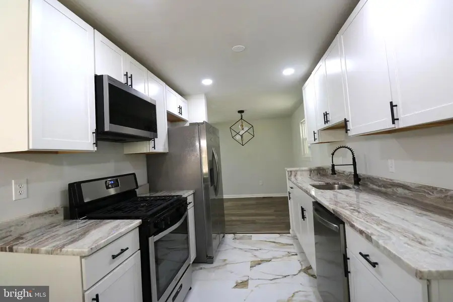 8917 2nd St, Lanham, MD 20706 - #2