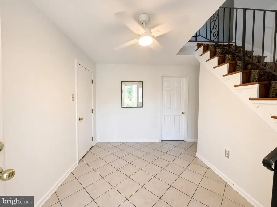 10007 Mike Rd, Fort Washington, MD 20744 - #2
