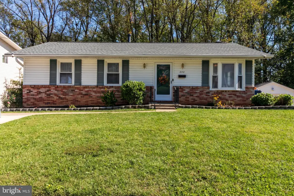 232 Lastner Ln, Greenbelt, MD 20770 - #1
