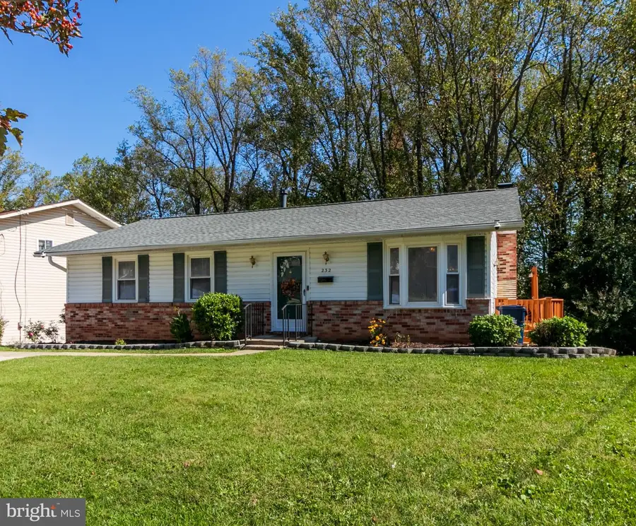 232 Lastner Ln, Greenbelt, MD 20770 - #2