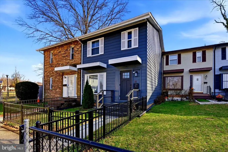 16 Daimler Dr #62, Capitol Heights, MD 20743 - #2