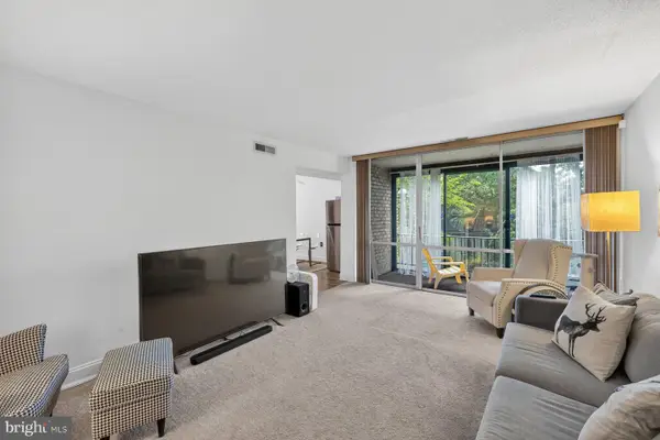 8695 Greenbelt Rd #201, GREENBELT, MD 20770