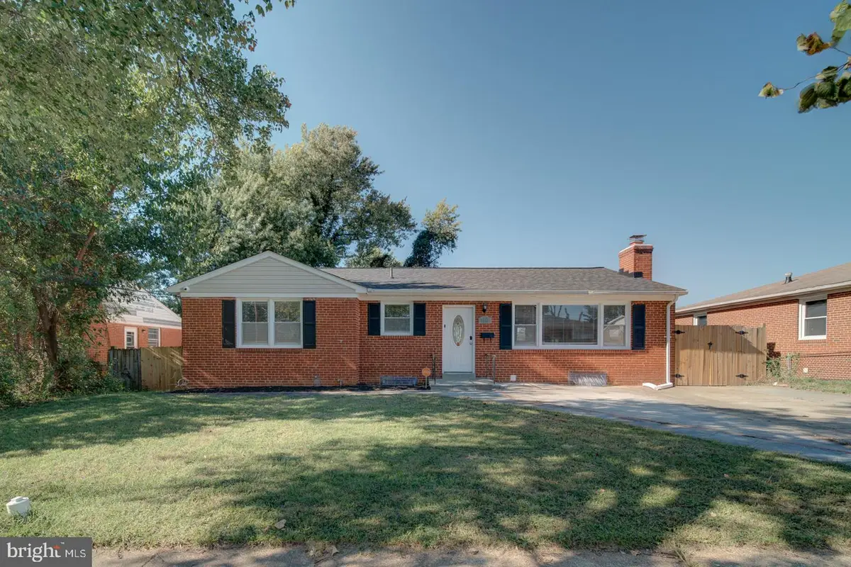 2000 Gaither St, Temple Hills, MD 20748 - #1