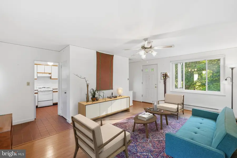 6 Crescent Rd #g, Greenbelt, MD 20770 - #3