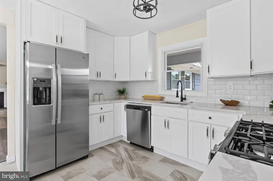12200 Rockledge Dr, Bowie, MD 20715 - #2