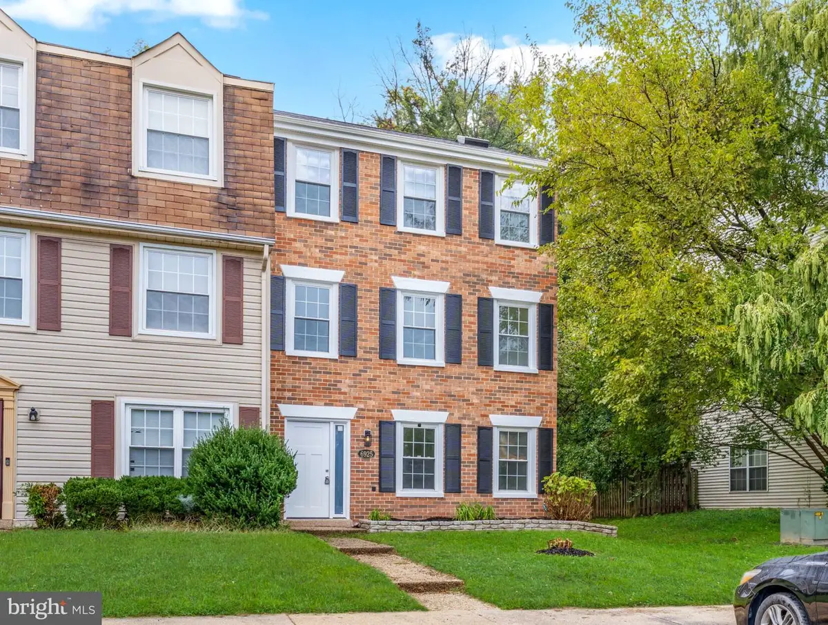 6925 Storch Cir, Lanham, MD 20706 - #1