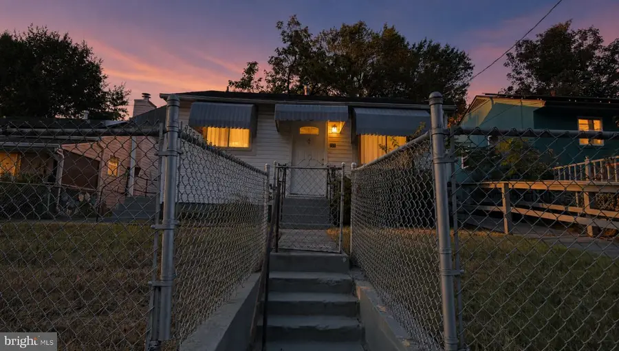 335 Carmody Hills Dr, Capitol Heights, MD 20743 - #2