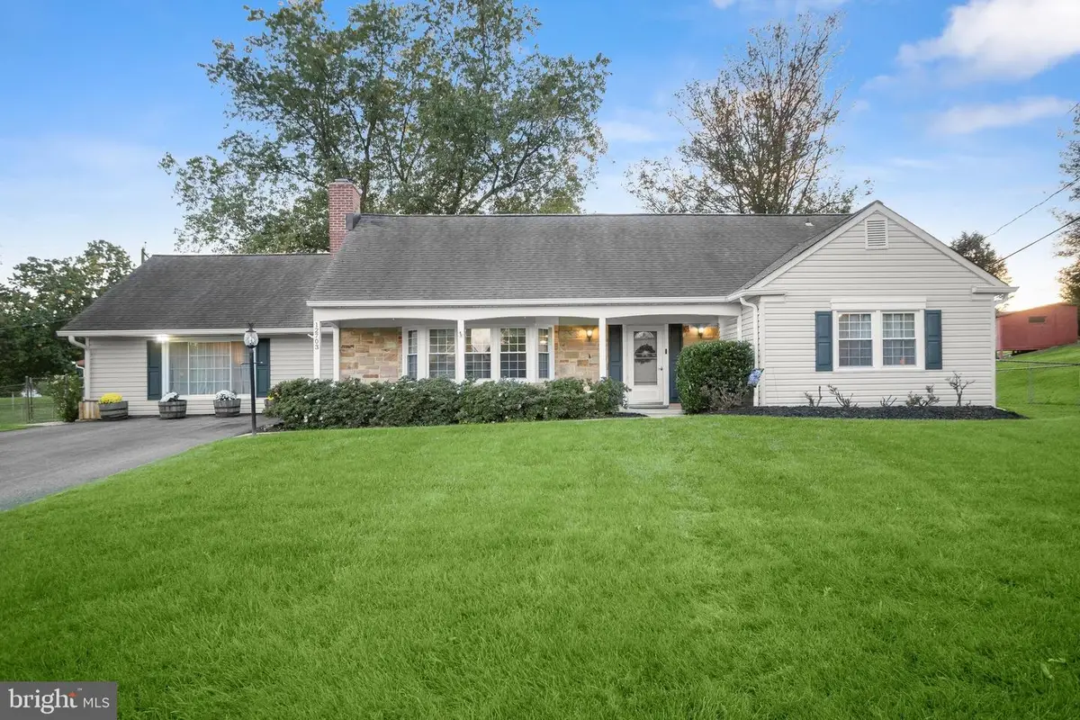 12703 Blossom Ln, Bowie, MD 20715 - #1