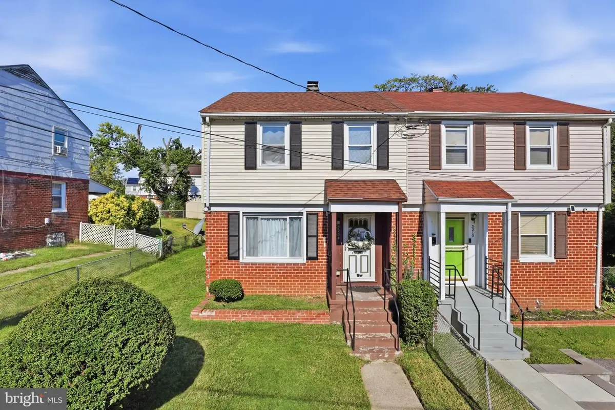 3208 Dallas Dr, Temple Hills, MD 20748 - #1