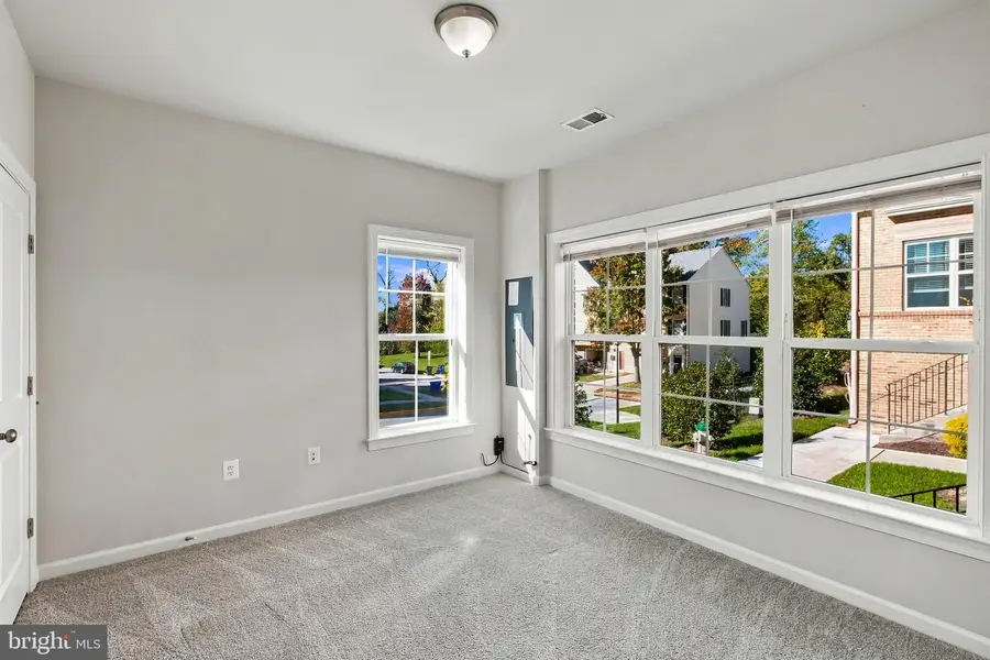 4765 Cherokee St, College Park, MD 20740 - #3
