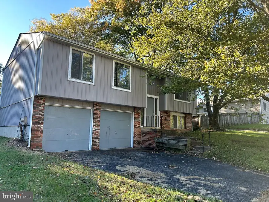 12803 Windbrook Dr, Clinton, MD 20735 - #2