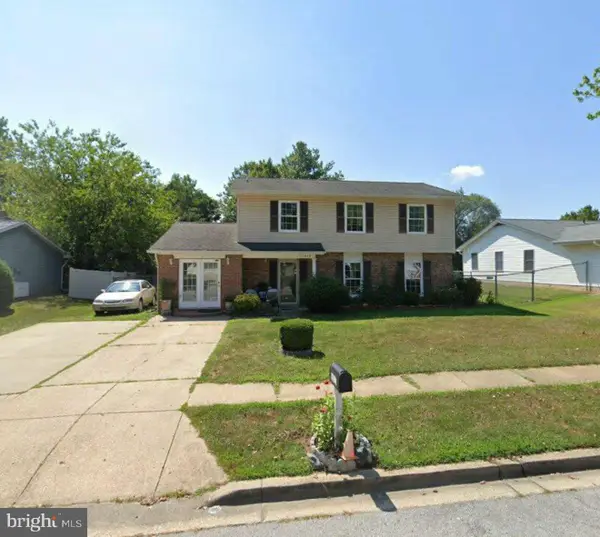 10813 Hollaway Dr, UPPER MARLBORO, MD 20772