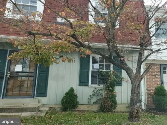 8952 Congress Pl, Hyattsville, MD 20785 - #3
