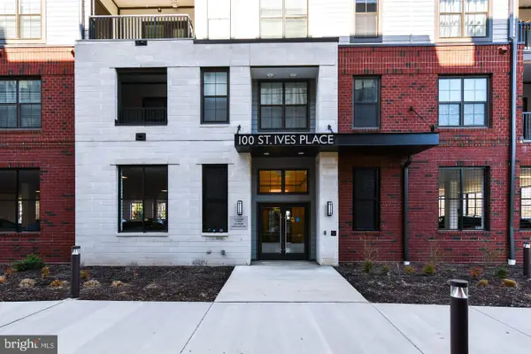 100 Saint Ives, Pl #unit #301, NATIONAL HARBOR, MD 20745