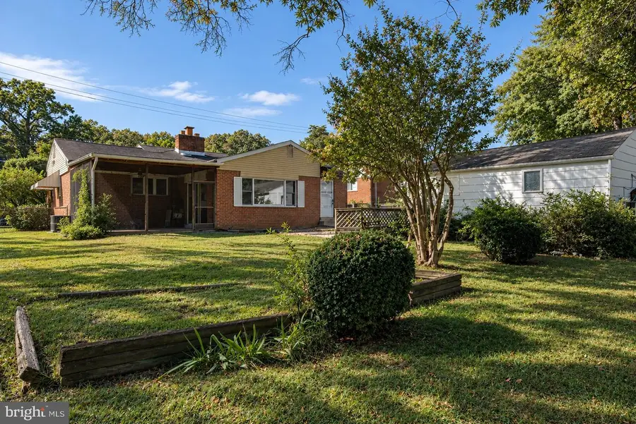 6707 Adelphi Rd, Hyattsville, MD 20782 - #2