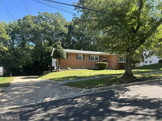 7814 Winnsboro Dr, Fort Washington, MD 20744 - #2