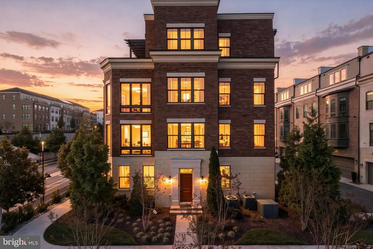 500 Riversail Ln, National Harbor, MD 20745 - #1