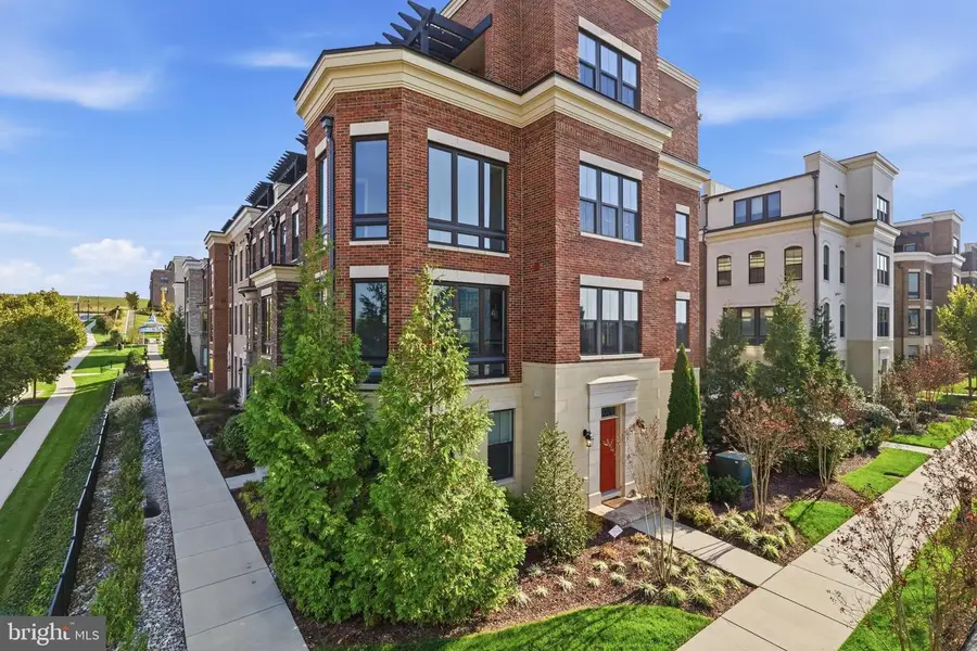 500 Riversail Ln, National Harbor, MD 20745 - #3