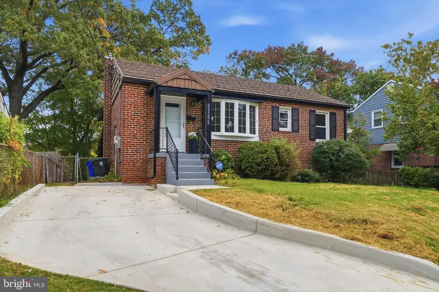 9743 Wichita Ave, College Park, MD 20740 - #2