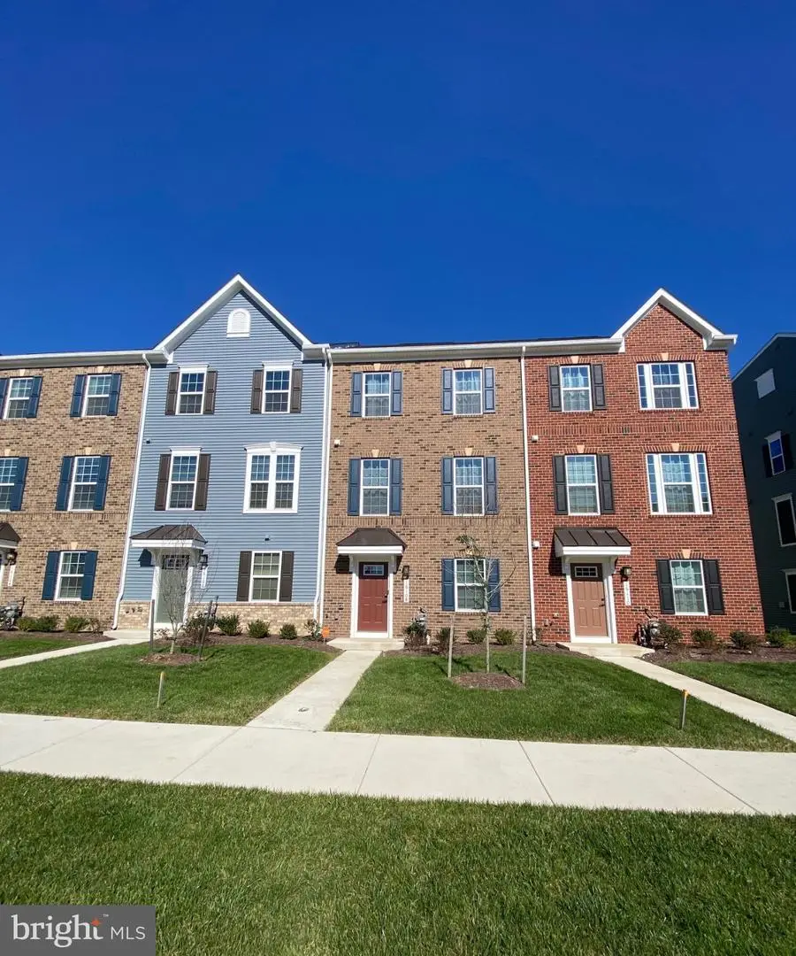 16108 Meadow Glenn Dr, Bowie, MD 20716 - #1