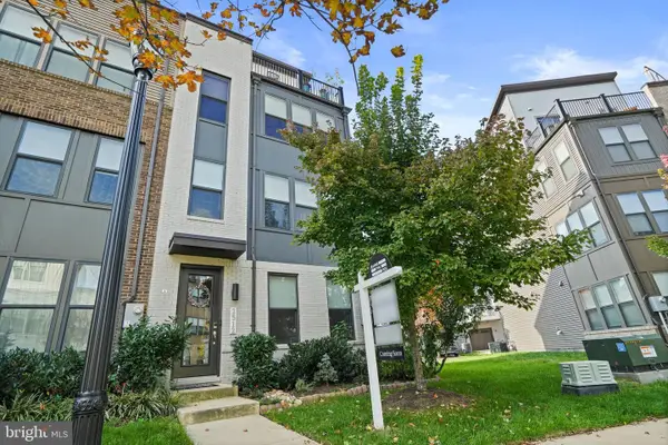 2512 Crimson Fox Dr, HYATTSVILLE, MD 20782
