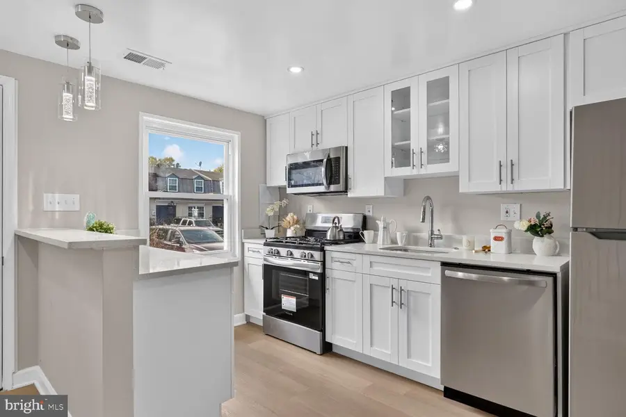 1931 Dutch Village Dr #i-245, Landover, MD 20785 - #2