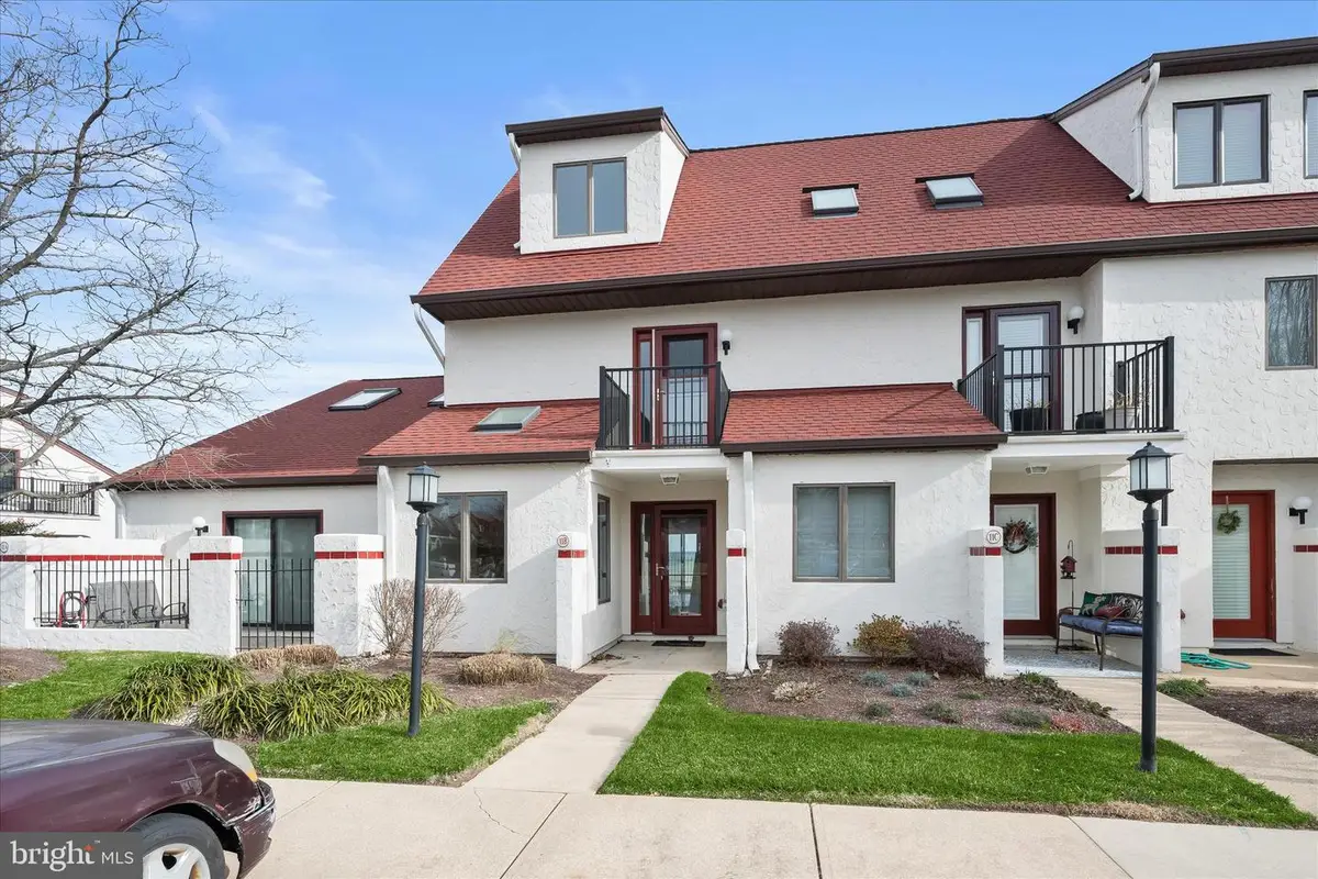 11-b Queen Elizabeth Ct, Chester, MD 21619 - Image #1