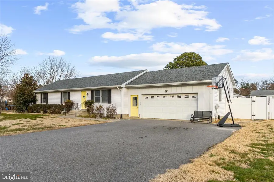 1363 Calvert Rd, Chester, MD 21619 - Image #2