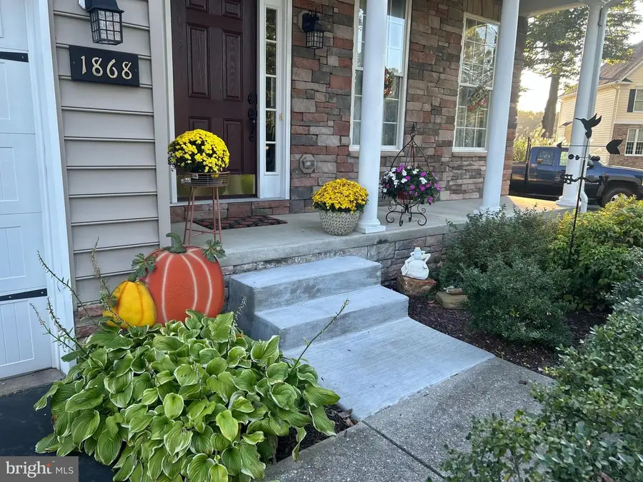 1868 Roberta Dr, Chester, MD 21619 - #2