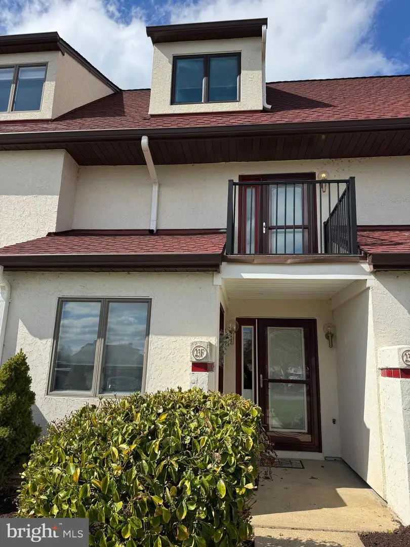 23-f Queen Victoria Way, Chester, MD 21619 - #1