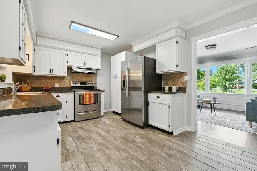 1872 Harbor Dr, Chester, MD 21619 - #3