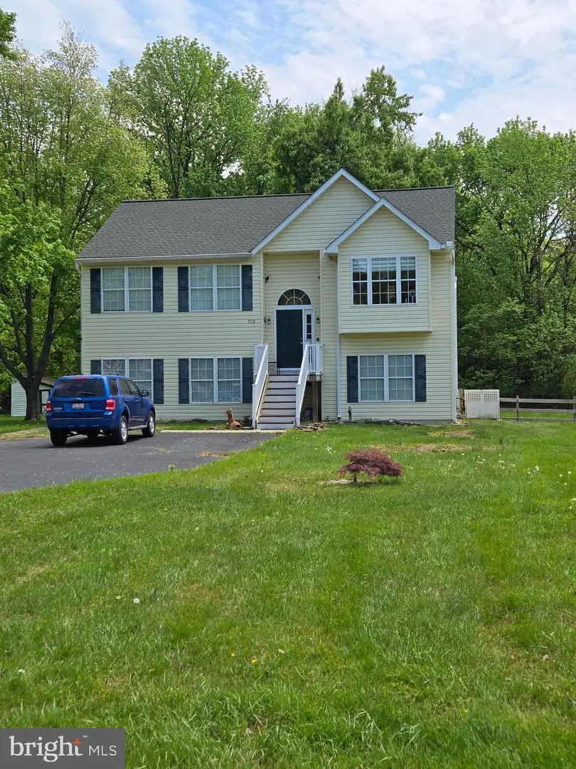 708 Dixon Dr, Stevensville, MD 21666 - #1