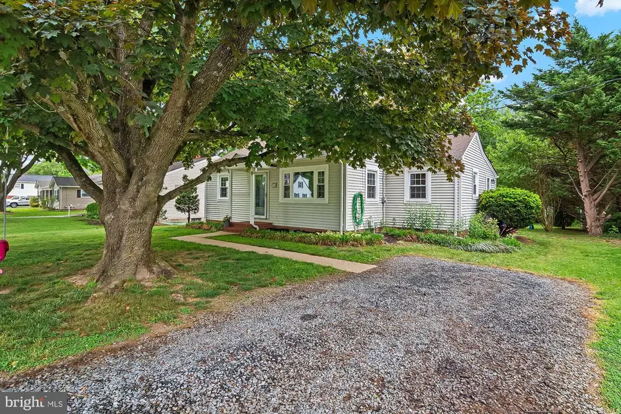313 Oak St, Centreville, MD 21617 - #2