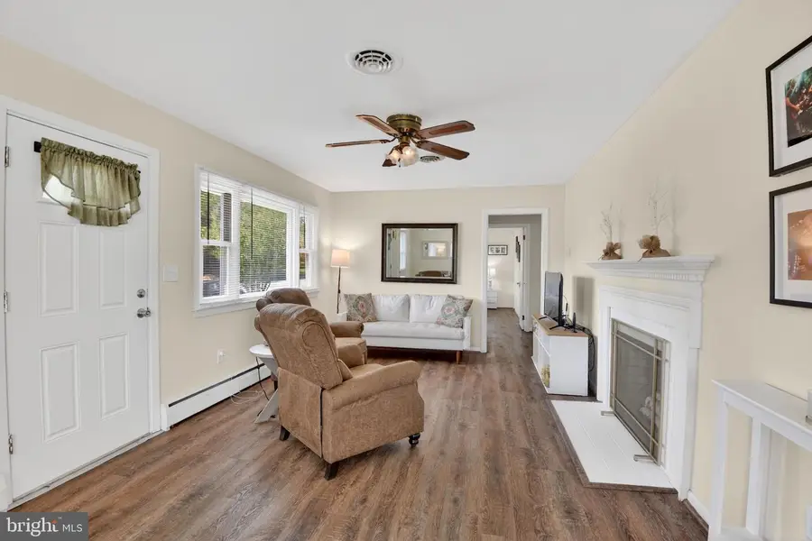112 Walnut St, Centreville, MD 21617 - #3