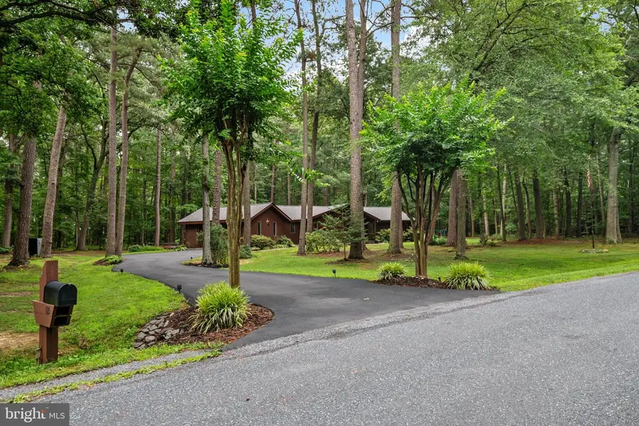121 Eareckson Ln, Stevensville, MD 21666 - #2
