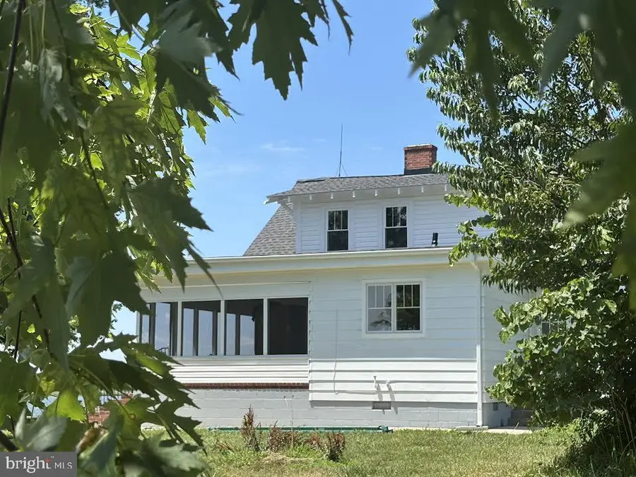 300 Woods Point Rd, Chester, MD 21619 - #2