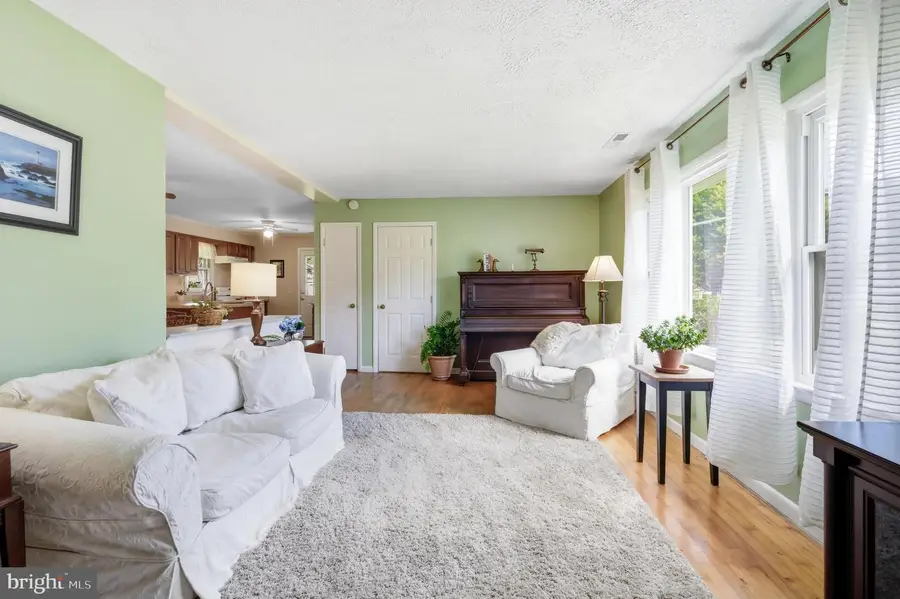 719 Old Love Point Rd, Stevensville, MD 21666 - #2