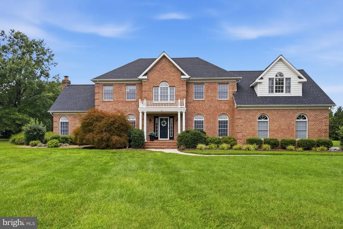 354 Claiborne Fields Dr, Centreville, MD 21617 - #1