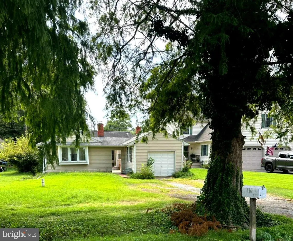 815 Chester River Drive, Grasonville, MD 21638 - #1