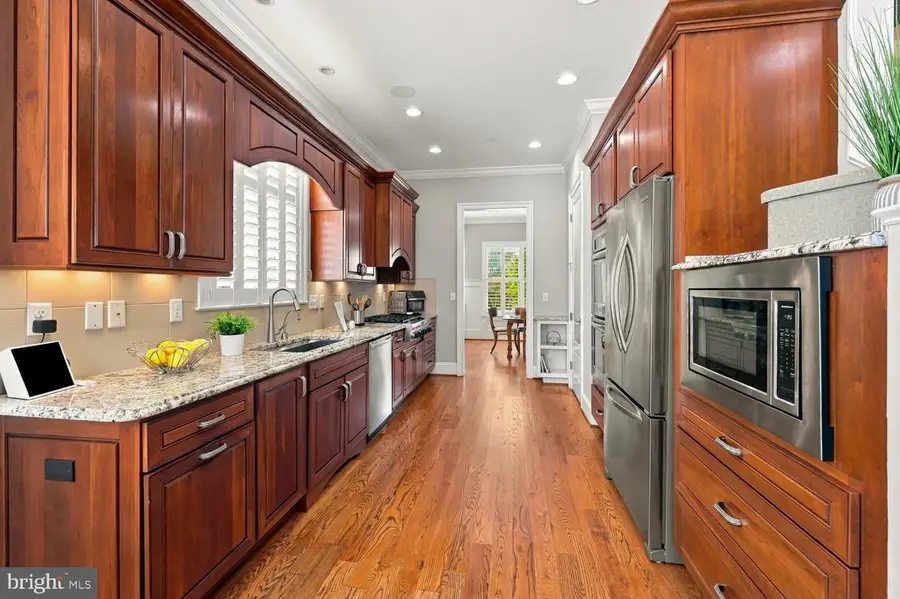 202 Claiborne St, Chester, MD 21619 - #2