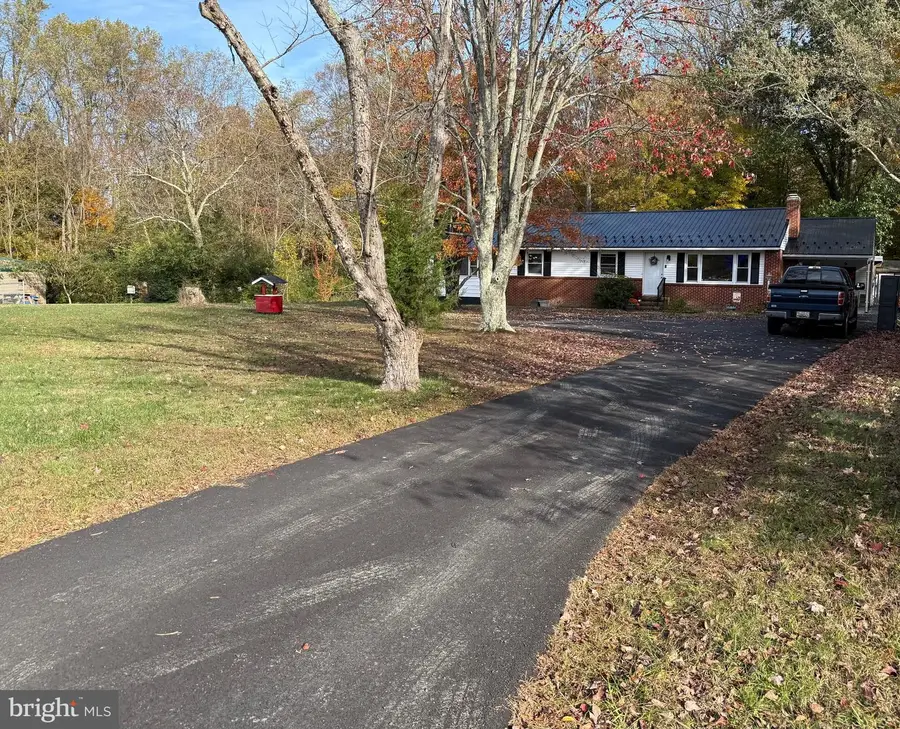25228 Sotterley Rd, Hollywood, MD 20636 - Image #2