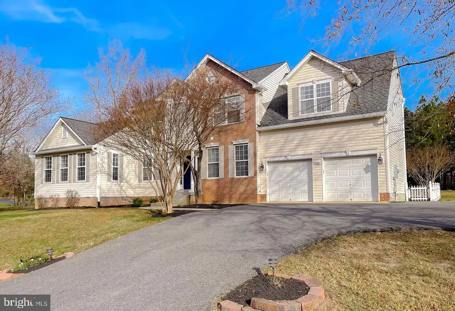 44180 Cross Bow Ln, California, MD 20619 - Image #2