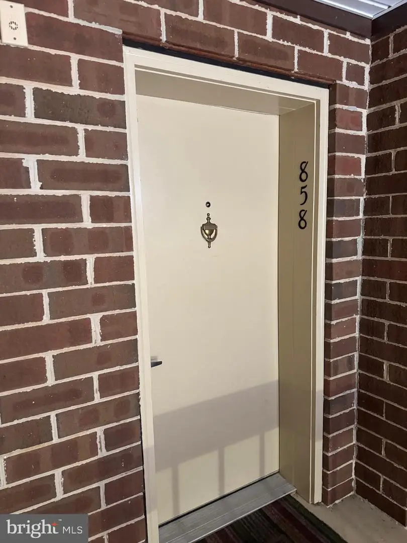 44792 Locust Ridge Ct #858, California, MD 20619 - Image #1