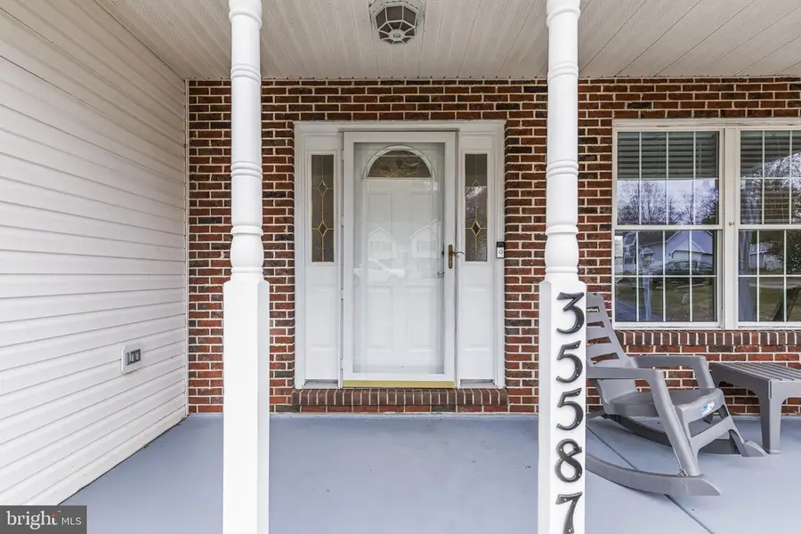 35587 Golf Course Dr, Mechanicsville, MD 20659 - Image #2