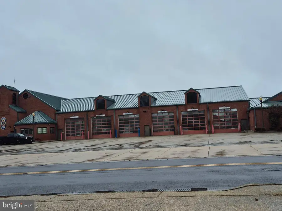 46843 S Shangri La Dr, Lexington Park, MD 20653 - Image #2