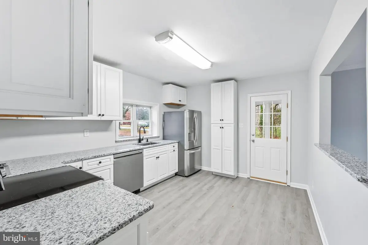 40395 Duke Rd, Mechanicsville, MD 20659 - Image #1