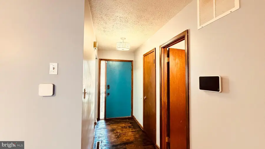 23318 Red Oak Ct, California, MD 20619 - #2